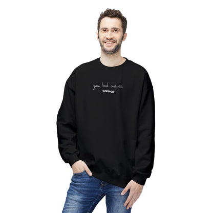 Minimalist Cat Silhouette Sweatshirt – Stylish and Cozy Cat Lover Apparel